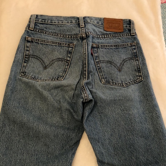 Levi’s High-Waisted Wedgie Jeans - Picture 4 of 12